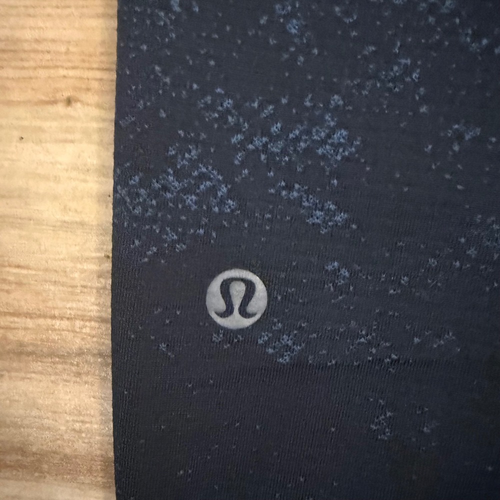 Lululemon Metal Vent Tech Short Sleeve Shirt Mens Medium Navy Blue Camo Training - Picture 5 of 8